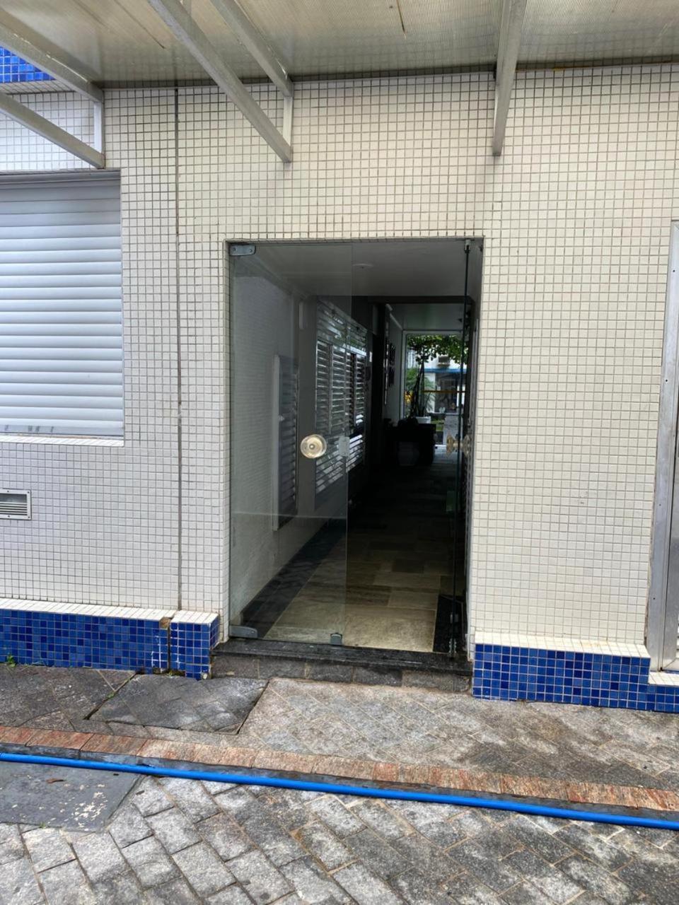 Apartamento Guaruja Enseada Caravela - Proximo Da Praia - Com Ar Condicionado E Vaga Para Carro Εξωτερικό φωτογραφία